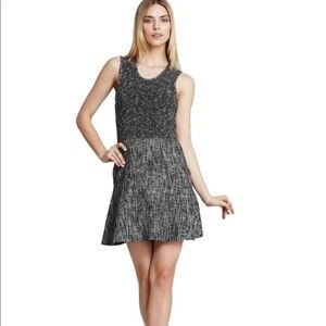 Theory Black/Grey Cozma Aglow Tweed Sleeveless A-Line Mini Dress Womens size 2